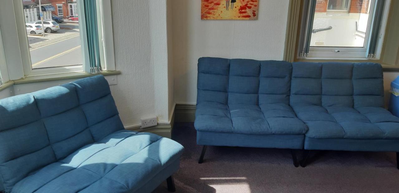 Oakville Apartments Blackpool Esterno foto