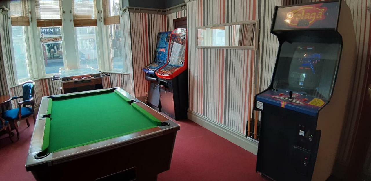 Oakville Apartments Blackpool Esterno foto